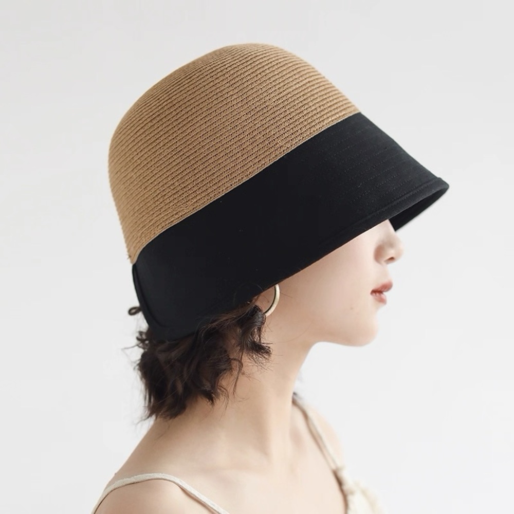 Stylish Black and Tan Women's Bucket Straw Hat